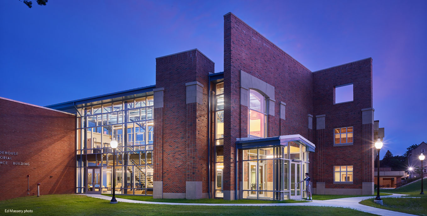 Is Thiel’s Campus Too Dark?
